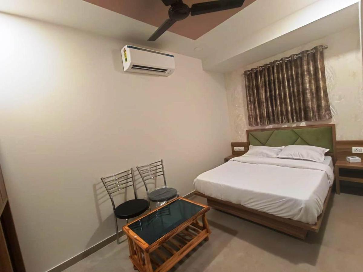 Sai Sagar Lodging & Boarding Ulhāsnagar Εξωτερικό φωτογραφία